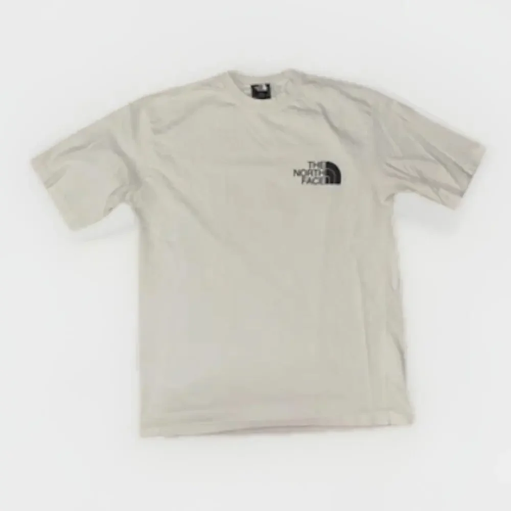 The North Face Heavyweight T-Shirt White XL 21x27